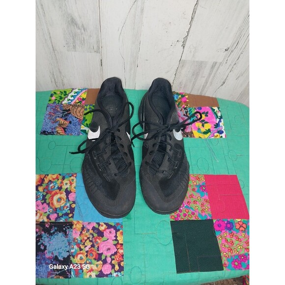 Nike Men's Size 11 Hyperchase Low Basketball Shoes Sneakers Triple Black - Picture 3 of 9